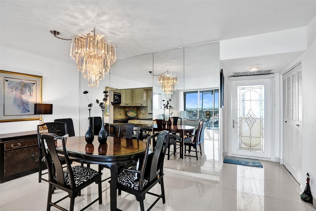 303 N Riverside Drive #Ph3, photo 9