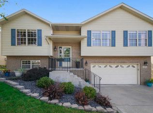 12474 Saint Joseph Pl, Crown Point, IN 46307