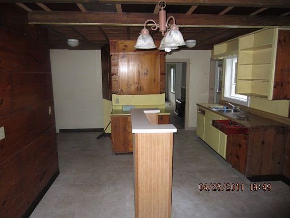 5th image of 11806 A St S