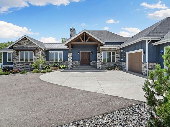 4th image of 3324 Fox Crossing Pl