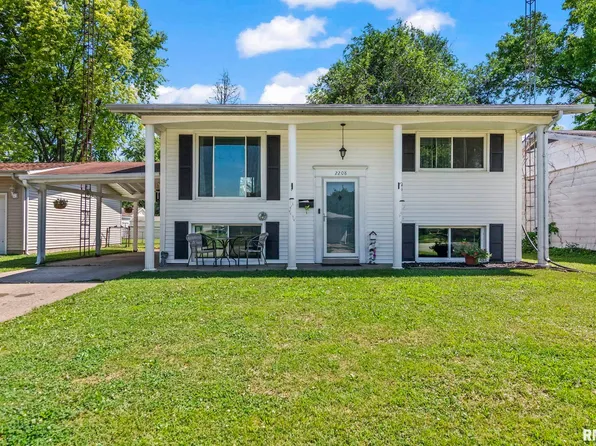 2208 E Black Ave, Springfield, IL 62702