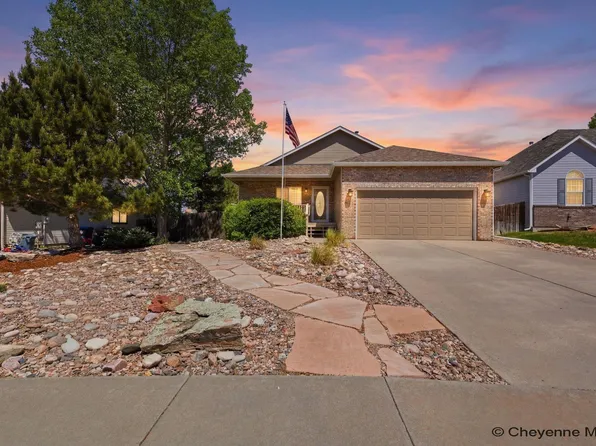 3104 Holland Ct, Cheyenne, WY 82009