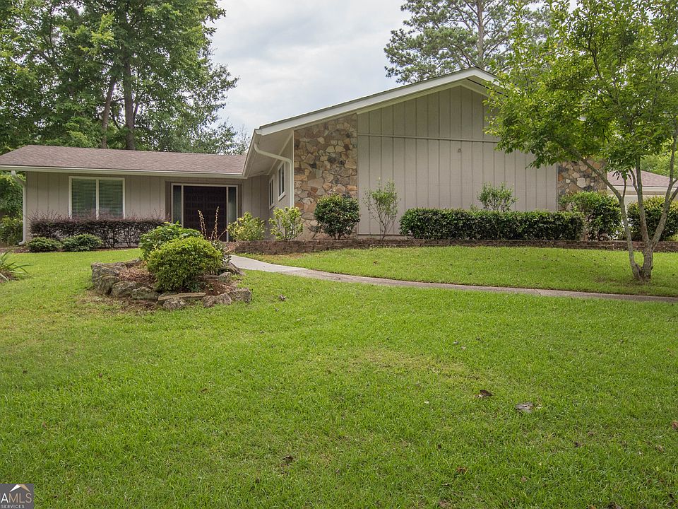 1st image of 209 Waterwood Bnd