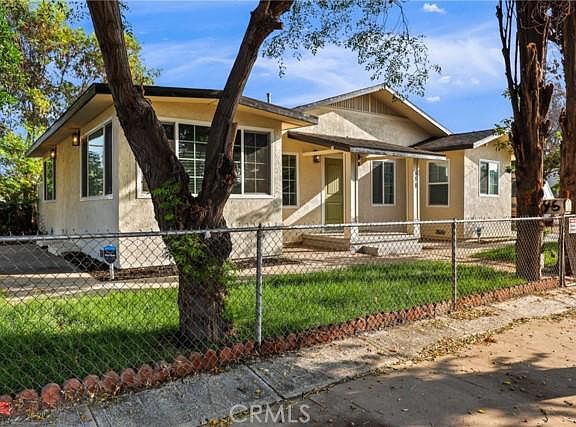 4th image of 698 W Olive St