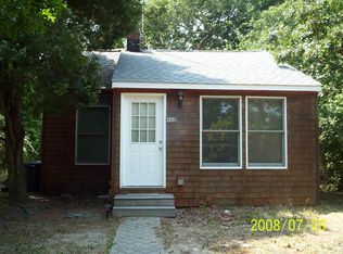 460 Montauk Hwy, East Quogue, NY 11942