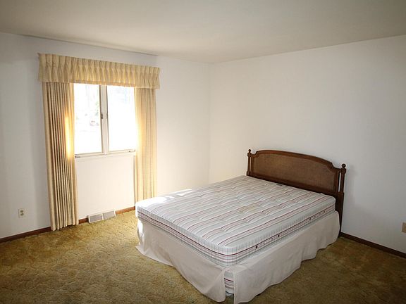 3rd image of 7022 Verde Vista Dr NE
