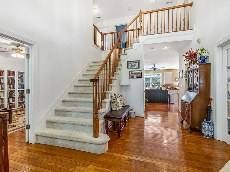 26 Kirby Ln — Photo 6