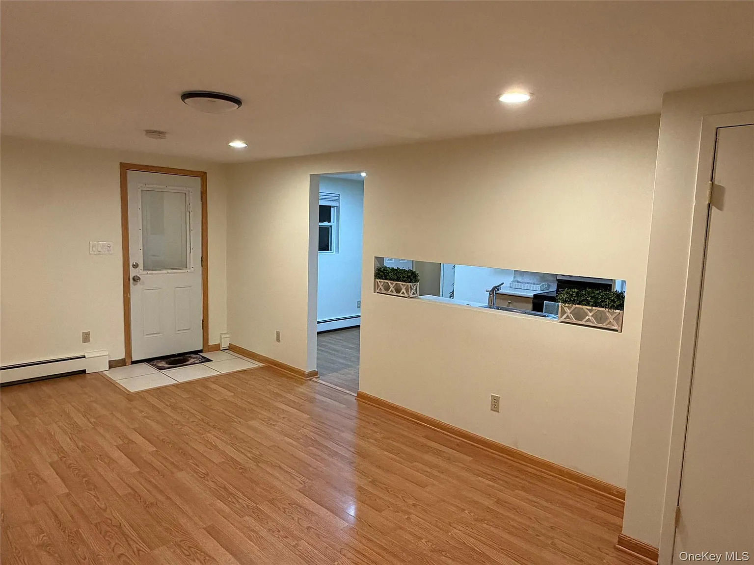 1 bed, 1.0 bath, 1718 sqft, $2,200 — Photo 1