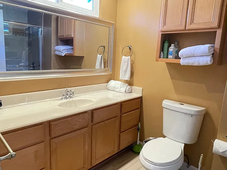 3147 Kermath Dr — Photo 5