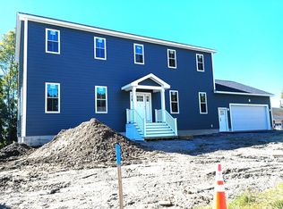 57 Oneil Rd, Somerset, MA 02725