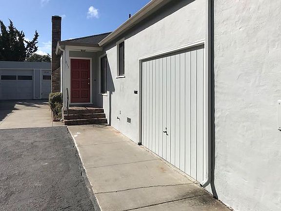 2nd image of 833 Highland Ave