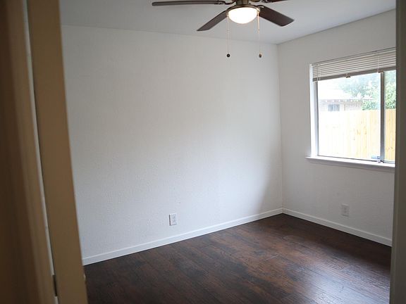 5th image of 2602 Audubon Pl #A