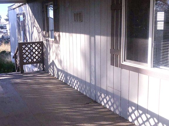 2nd image of 2304 E John L Ave