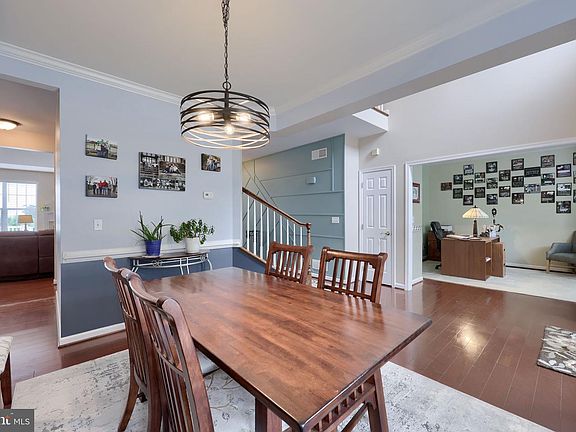 5th image of 1246 Laurel Oak Ln