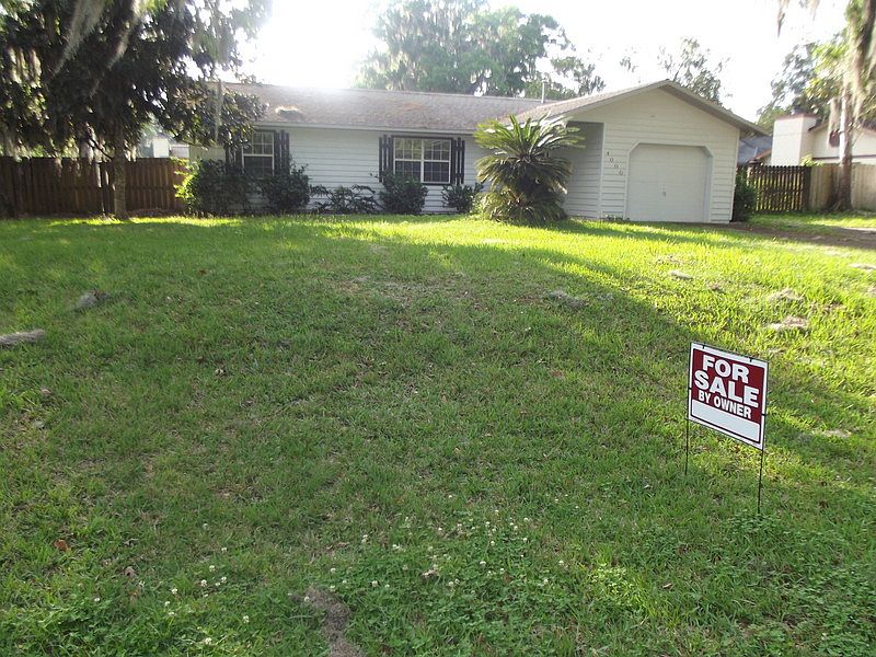 1st image of 4000 SE 22nd Ave