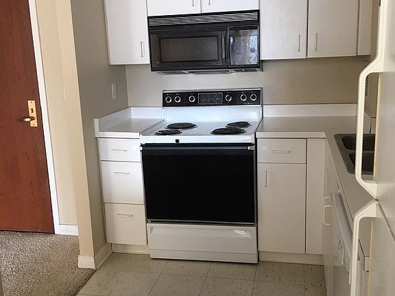 4th image of 401 E Ontario St APT 2804