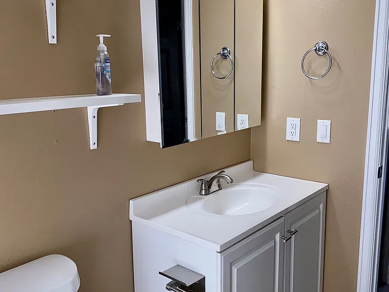 18528 E Kansas Pl — Photo 43