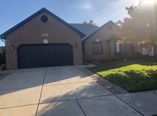 54436 Berryfield Dr, Macomb, MI