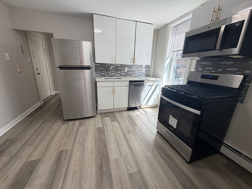 1st image of 6208 Palisade Ave #3F