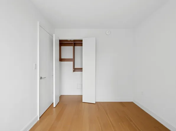 420 East 54th Street image 23 of 40