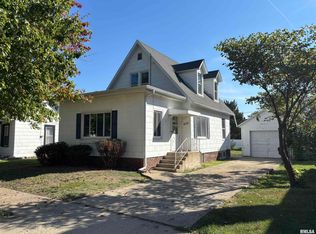 402 Olive St, Varna, IL 61375