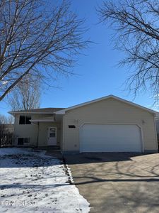 1830 Northridge Dr, Watertown, SD, 57201
