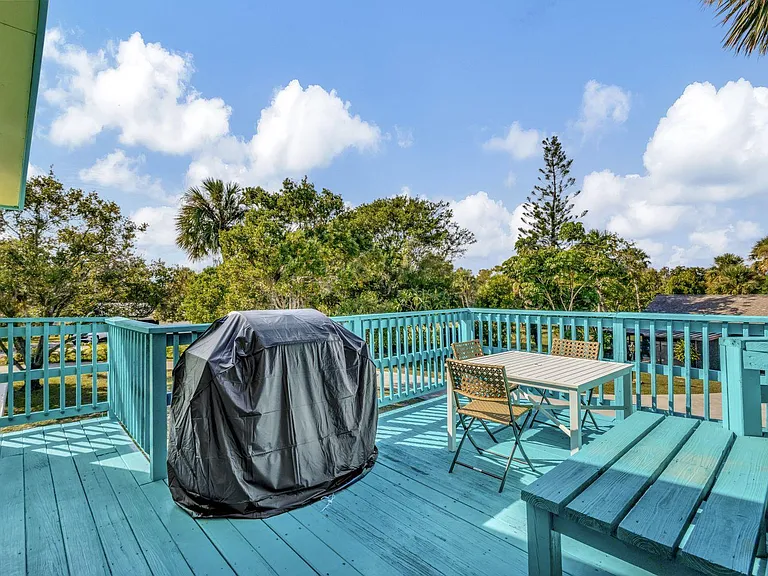 8225 S Indian River Dr #C — Photo 6