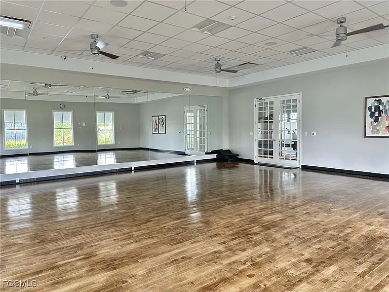 1401 Remington Trace Dr — Photo 45