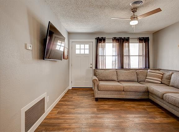 4th image of 5513 Wheaton Dr