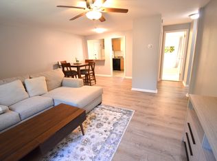 1250 Farmington Ave APT B, Farmington, CT 06032