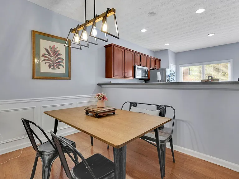 541 Lantern Wood Dr — Photo 11
