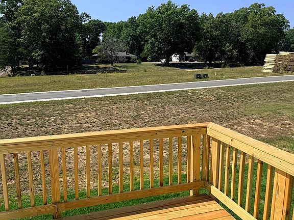 5th image of 7732 Harlow Cir