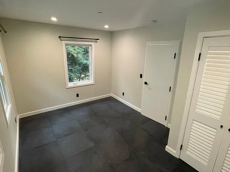 3028 Regent St #B — Photo 31
