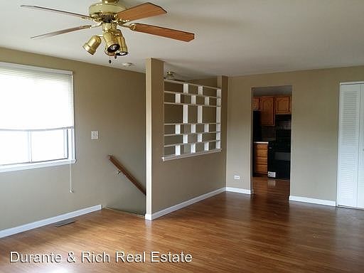 5th image of 927 Sagamore Dr