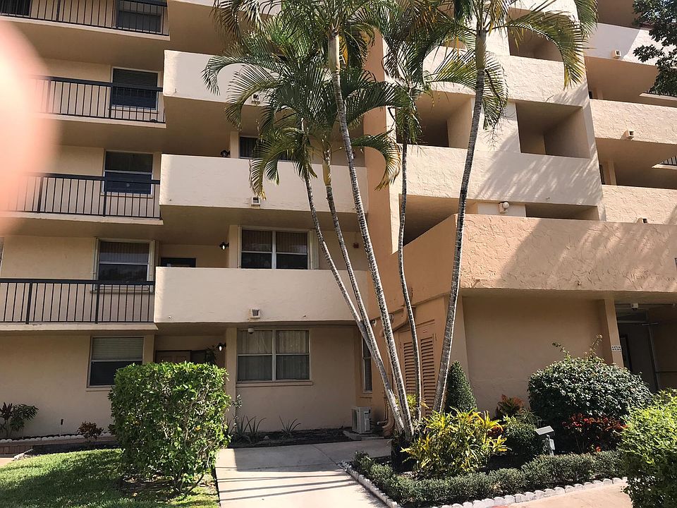 1st image of 7080 Environ Blvd APT 425