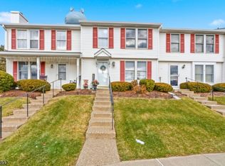 35 Liberty Ln, Franklin Boro, NJ 07416