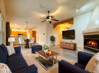 4533 Solecito Loop, Santa Fe, NM 87507