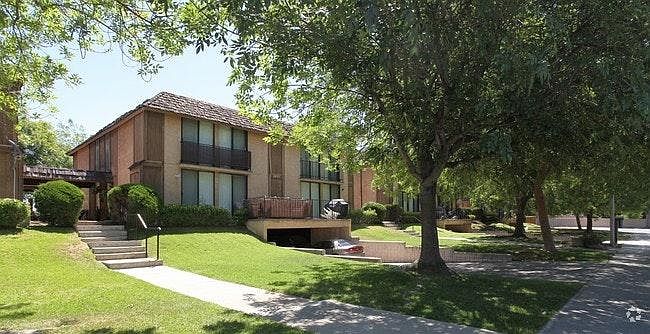 1st image of 1605 E Cypress St APT B