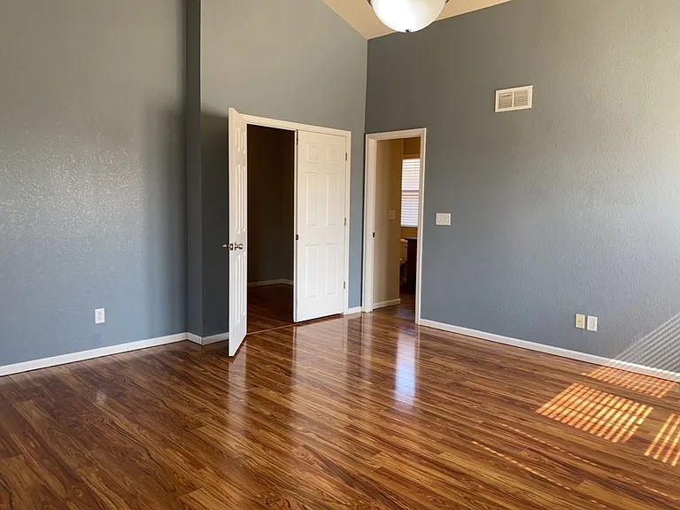 2738 Port Place Dr — Photo 31