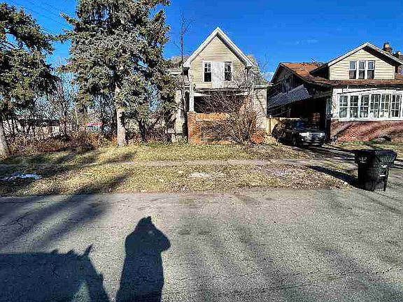 12910 HICKORY