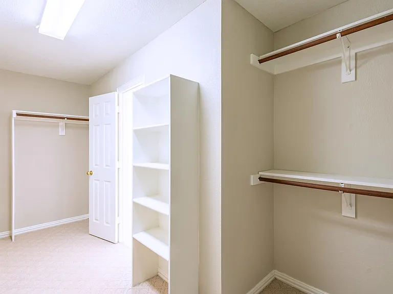 8317 Salado Springs Dr — Photo 15