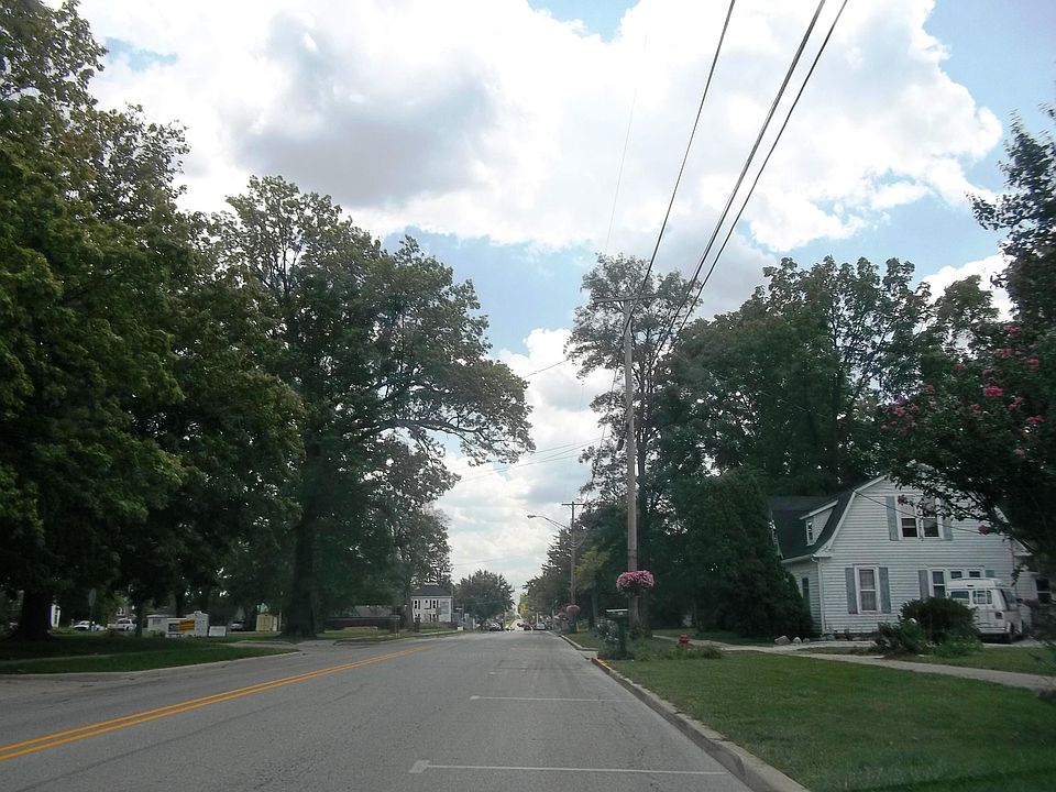 2nd image of 301 S Union St