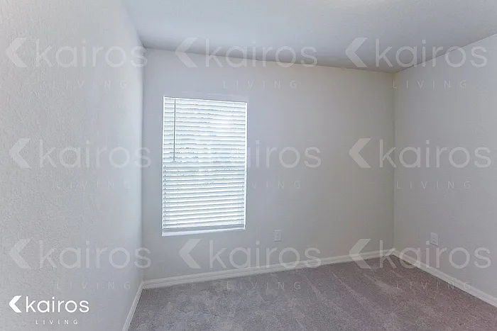 1247 Huntington St — Photo 11