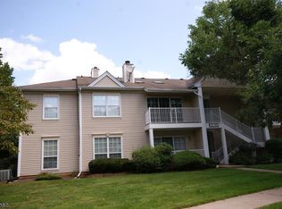 56 Lindsey Ct #315, Franklin Park, NJ 08823