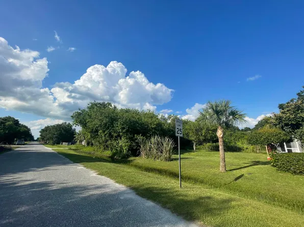 2874 NW 37th Avenue, Okeechobee, FL 34972