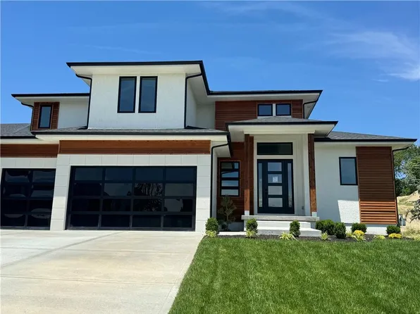 22448 W 87th Ter, Lenexa, KS 66227