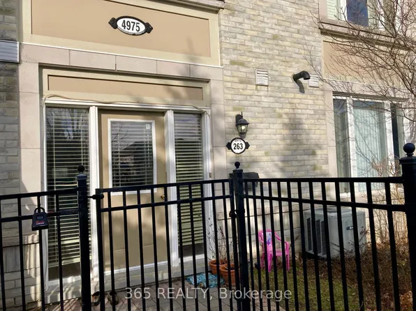 4975 Southampton Dr, Mississauga, ON