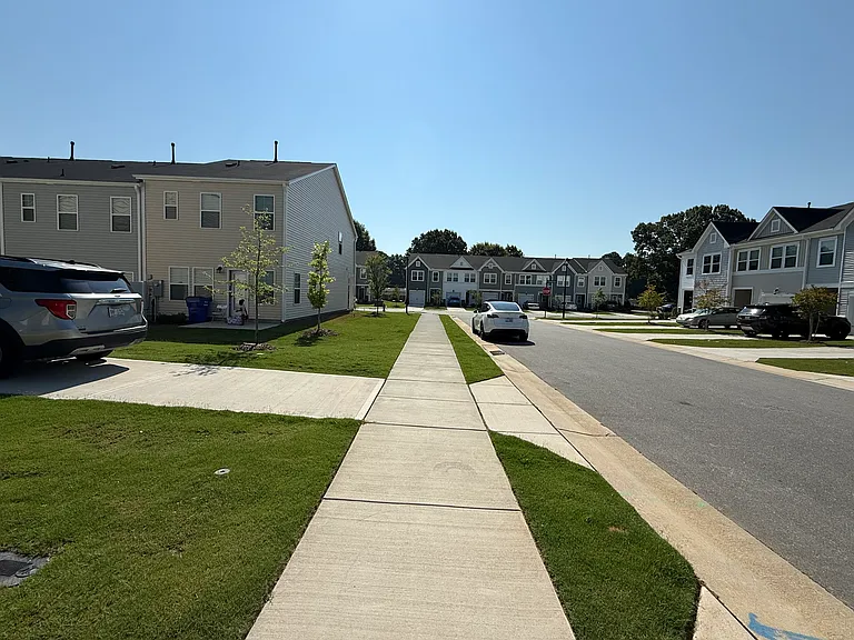 182 Golden Arms Dr — Photo 32