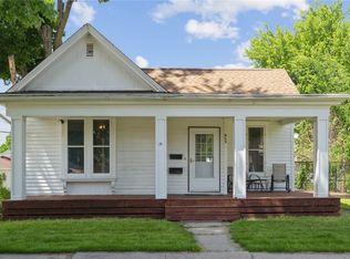 862 9th Ave, Marion, IA 52302