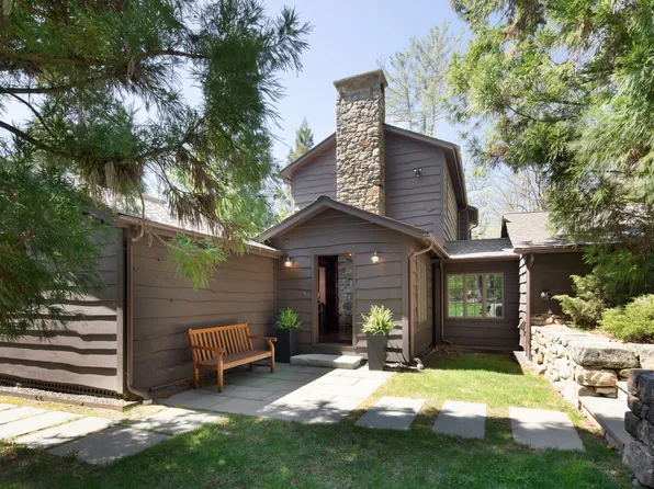 20 Kirk Road, Sharon, CT 06796